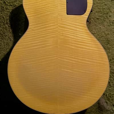 Yamaha AEX1500 Acoustic Electric Hybrid Jazz Guitar - Natural image 9