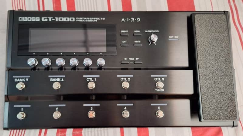 Boss gt1000