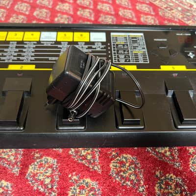 Boss ME-6B Bass Multiple Effects Pedal w/Synthesizer 1990s image 9