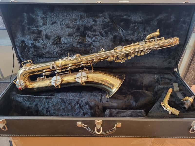 Conn Baritone Saxophone 1983 - Lacquer image 1