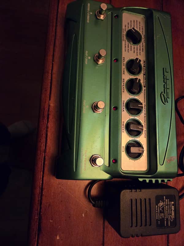 Line 6 DL4 Delay Modeler | Reverb