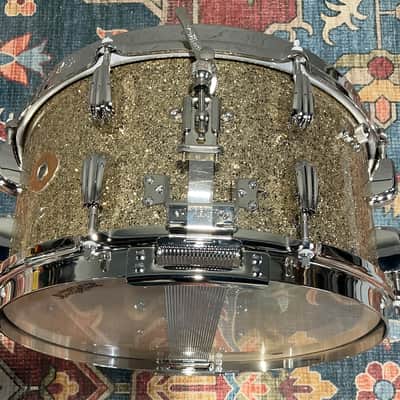Slingerland Radio King Solid Maple Snare Drum - 7 inches x 14 inches, Gold Glass image 8