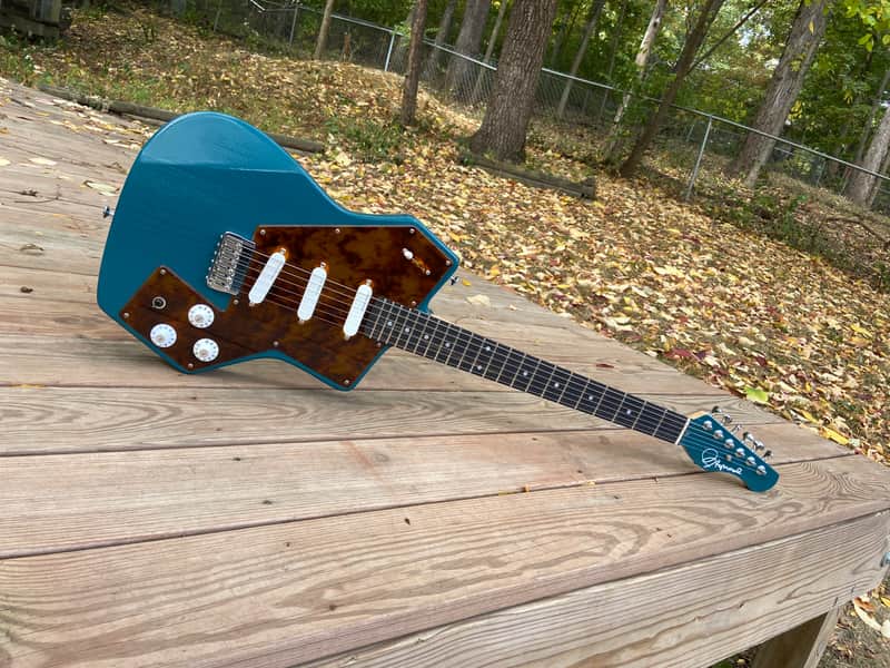 Brynmawr Custom Guitars Asym 2022 - Present - Aquamarine Nitro image 1