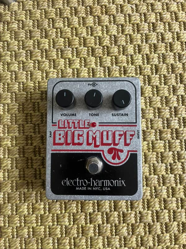 Electro-Harmonix Little Big Muff Pi Distortion / Sustainer 2006 - Present - Gray / Black / Red image 1