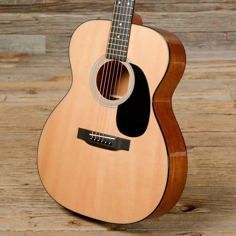 Martin Standard Series 000-18 (2018 - 2024) image 4