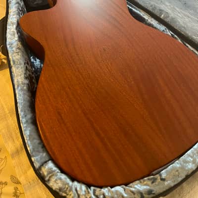 Martin Junior Series 000C JR-E Electro Acoustic Guitar – Immaculate Condition image 9