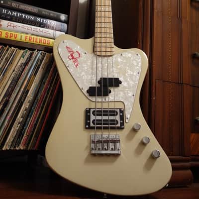 Non-Reverse Fenderbird with a T40 Pickup in the Bridge! image 2