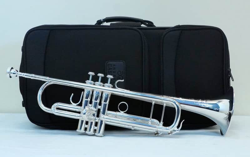 Eastman Trumpet ETR824S Professional Series Used F2308356