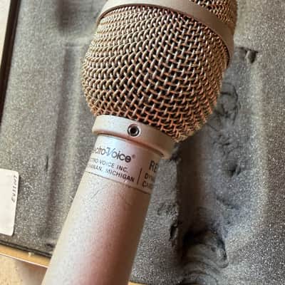 Electro-Voice PL11 Supercardioid Dynamic Microphone 1970s - Beige image 5
