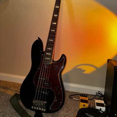 Sire Marcus Miller P7 5-String 2019 Black image 2