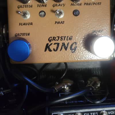 Two very sought after pedals PRICED TO SELL image 2