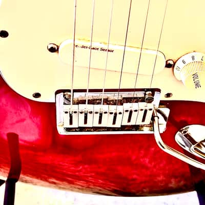 Fender Stratocaster Deluxe Plus 1989- Crimson Frost image 7