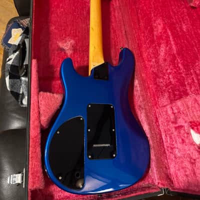 Peavey Tracer USA with G&R hard case image 4