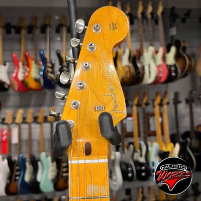 Fender   Custom Shop Stratocaster Dav ID Gilmour Relic Black Black Over 3 Color Sunburst image 4