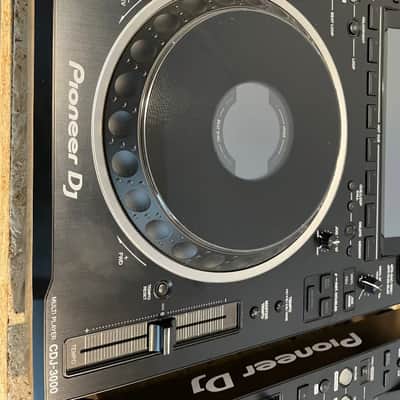 2x Pioneer CDJ 3000 inc. PRO DJ multi-player. image 10