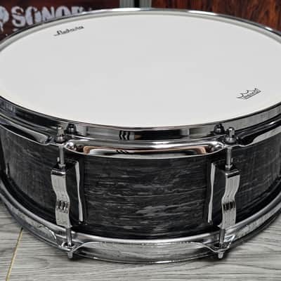 Ludwig LS9081Q 14"x 5.5" Legacy Mahogany Jazz Festival Reissue Snare in Vintage Black Oyster Pearl image 4
