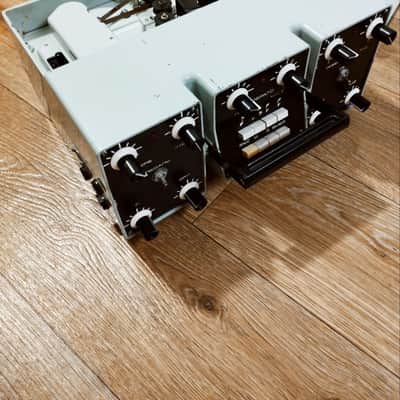 ESKO-100 Soviet Tape Delay/Reverb + Flanger/Fuzz/Vibrato/Octaver image 2