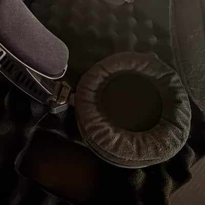 Audio-Technica ATH-R70X Open-Back On-Ear Reference Monitor Headphones 2010s - Black image 5