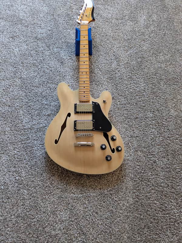 Squier Classic Vibe Starcaster