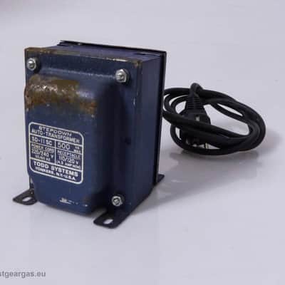 TODD Stepdown Transformer 110-220 - Made in Usa - Use USA 110volt Amps in Europe 220 volt image 1
