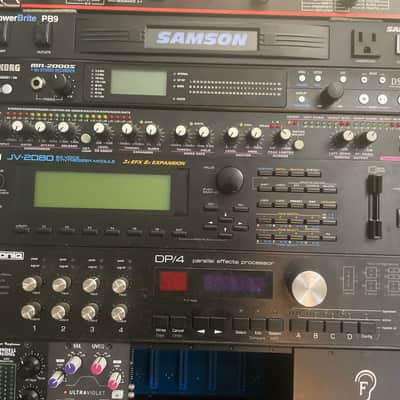 Roland JV-2080 64-Voice Synthesizer Module 1997 - 2000 - Black