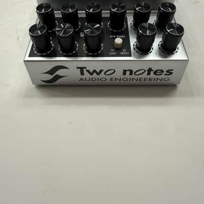 Two Notes Le Preamp Dual Channel Tube Preamp Guitar Effect Pedal + Box & PSU image 7