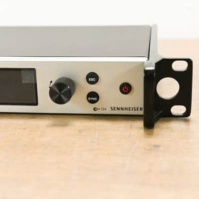 Sennheiser EM 300-500 G4 Aw+ Receiver w/ SK 100 G4 A1 Bodypack (NO PSU) CG015MJ image 2
