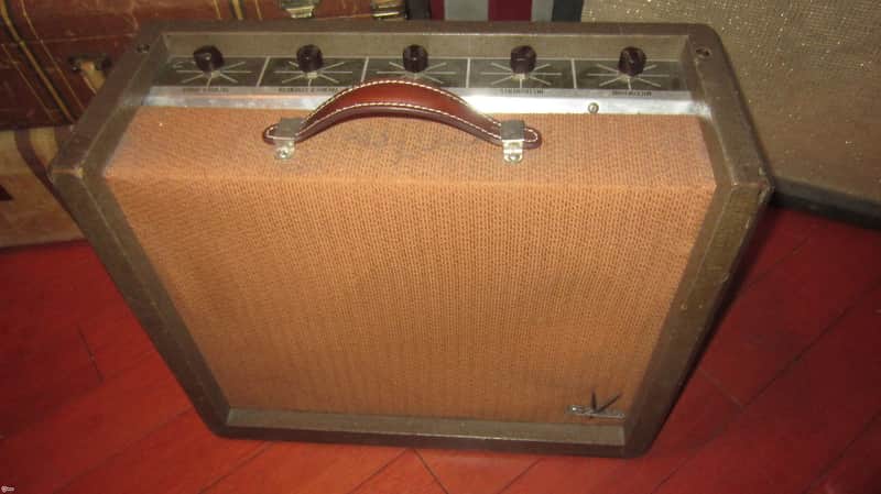 Silvertone Model 1392 10-Watt 1x12 Guitar Combo image 2
