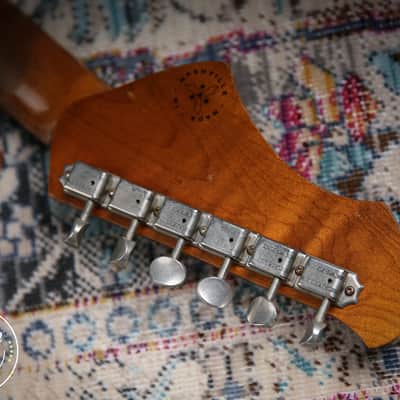 Novo Solus F1 Sunburst 2 Tone Sunburst image 15