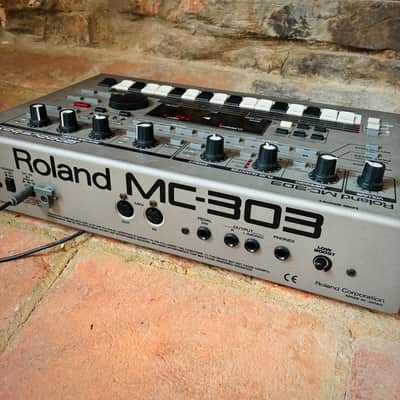 Roland MC-303 Groovebox image 4