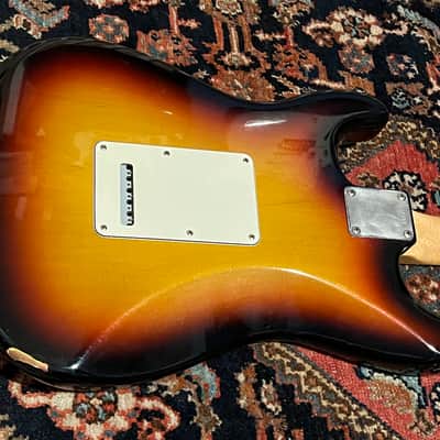 Fender Custom Shop '60 Reissue Stratocaster Relic 2004 Sunburst image 14