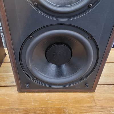 Polk Monitor Seiers 5 bookshelf speakers 1980s - Walnut image 9