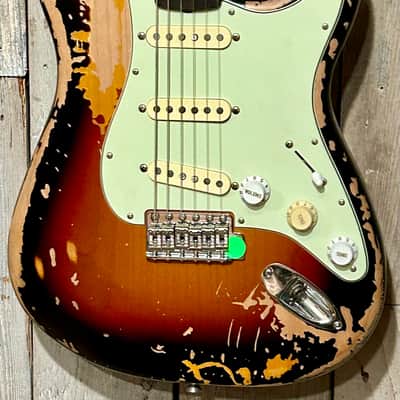 New Fender Mike McCready Signature Stratocaster - 3-Color Sunburst Relic, Support Small Business and Shop Here! image 4