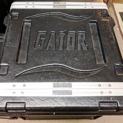 SWR WorkingPro 400 400 Watt Rack-Mountable Bass Amp Head, 3 Band EQ, Gator Rack Case image 10