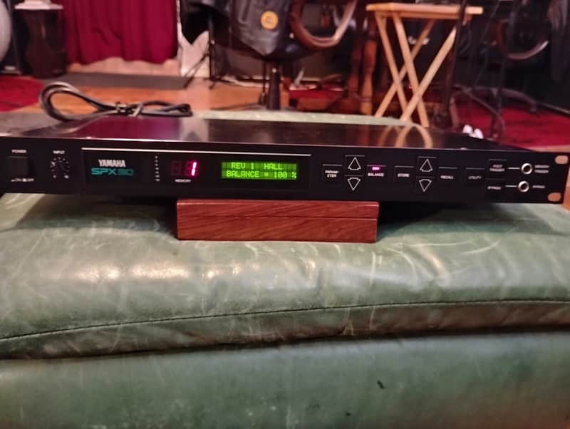 Yamaha SPX90 Digital Sound Processor 1980s - Black image 1