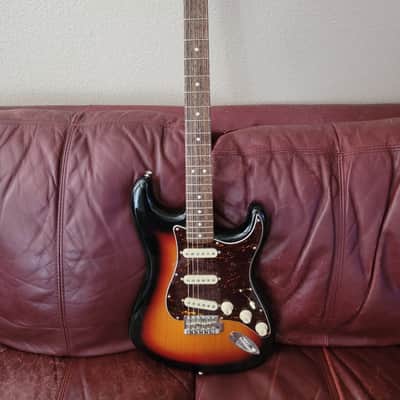 Squier Classic Vibe Stratocaster '60s 3-Color Sunburst image 1