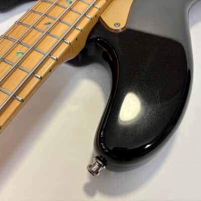 Fender Jazz Bass American Deluxe 2004 Montego Black image 13