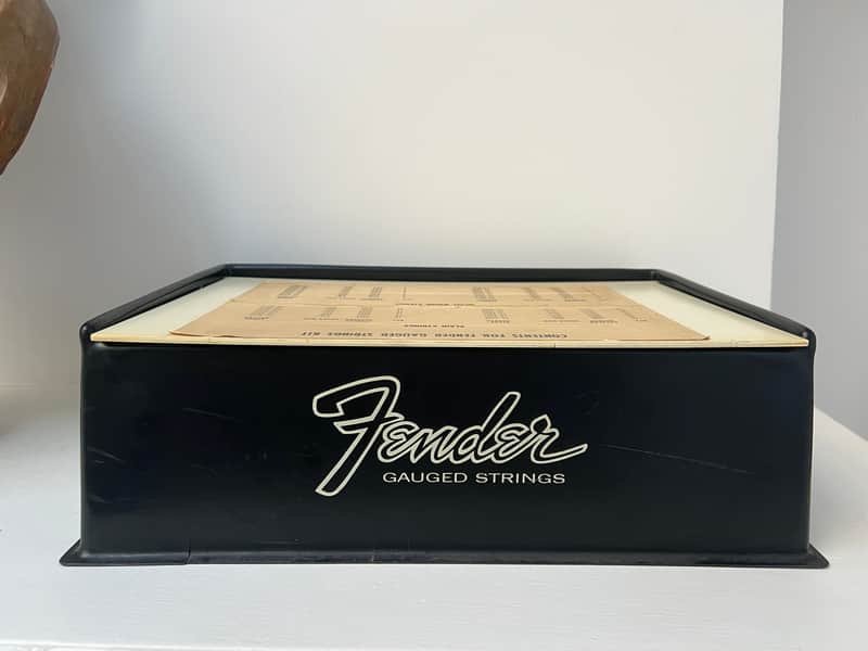 1970’s Fender Dealer Strings Display Rare Vintage Collector Stratocaster Telecaster Case Candy Jazz Bass Jaguar Jazzmaster Bild 1