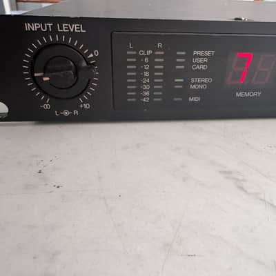 Yamaha SPX990 Professional Multi-Effect Processor 1990s - Black image 2