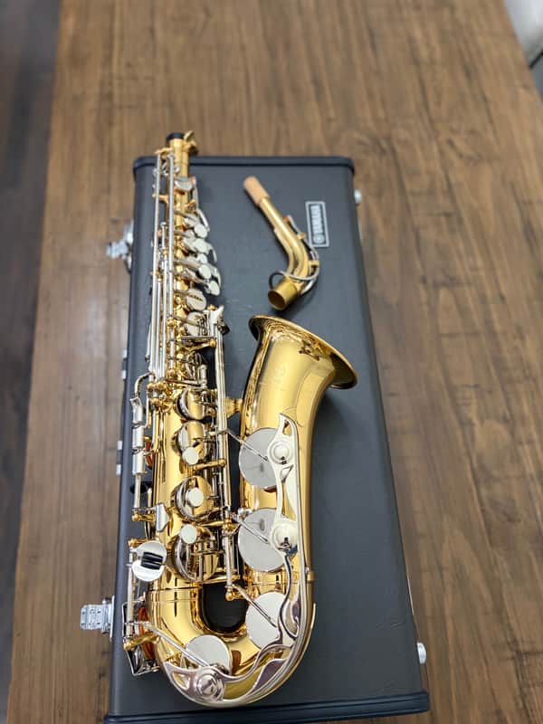 Yamaha YAS-26 Standard Alto Saxophone 2017 - Lacquered Brass image 1