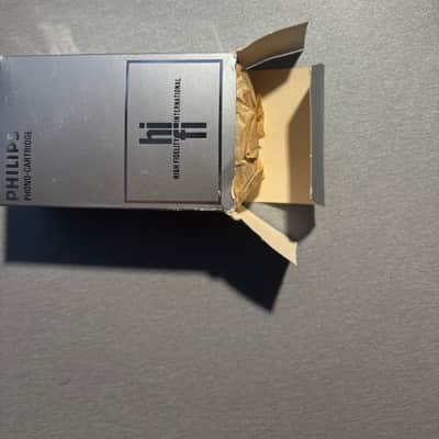 Philips GP-401 mid-70s - Silver - Super M image 4