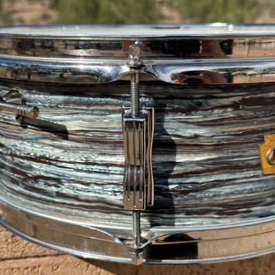 Ludwig Pioneer 1964 - Blue Oyster Pearl image 5