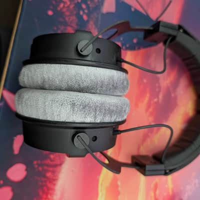 Beyerdynamic DT-770 PRO X Closed Back Headphones - 48 Ohms 2025 - Present - Black image 3