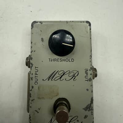 MXR Noise Gate Line Driver Vintage 1970s Script Logo Guitar Effect Pedal image 2