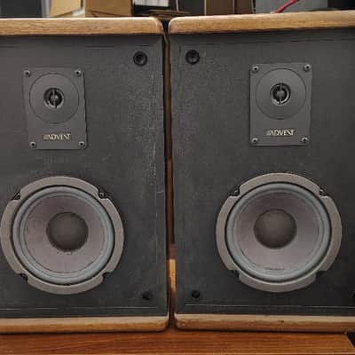 Baby Advent speakers in excellent condition - 1980's image 1