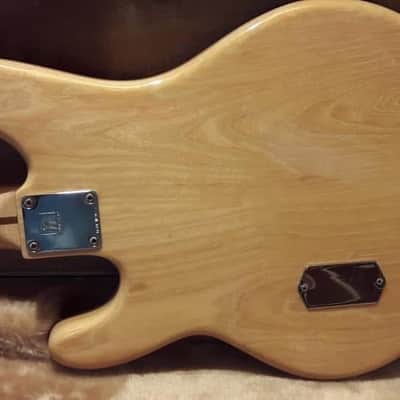 Music Man Stingray 1982 - Natural super rare 4 bolt Strings through image 4