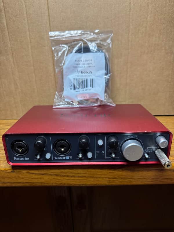 Focusrite Scarlett 2i4 2nd Gen USB Audio Interface | Reverb