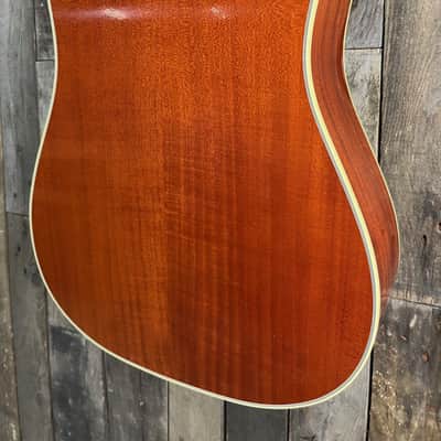 Custom Shop 1960 Hummingbird Fixed Bridge Heritage Cherry Sunburst Gibson image 9