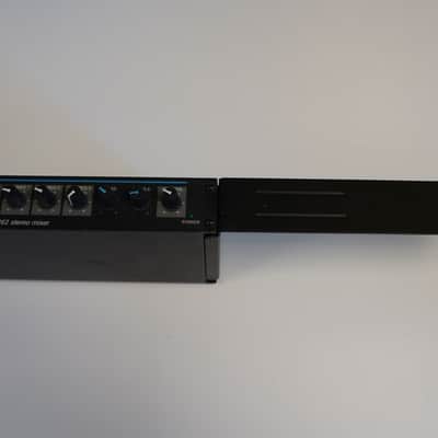 SCM262 Stereo Microphone Mixer SCM262 image 2
