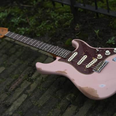 Fender Custom Shop '63 Stratocaster, Heavy Relic, Custom Order - Shell Pink image 8